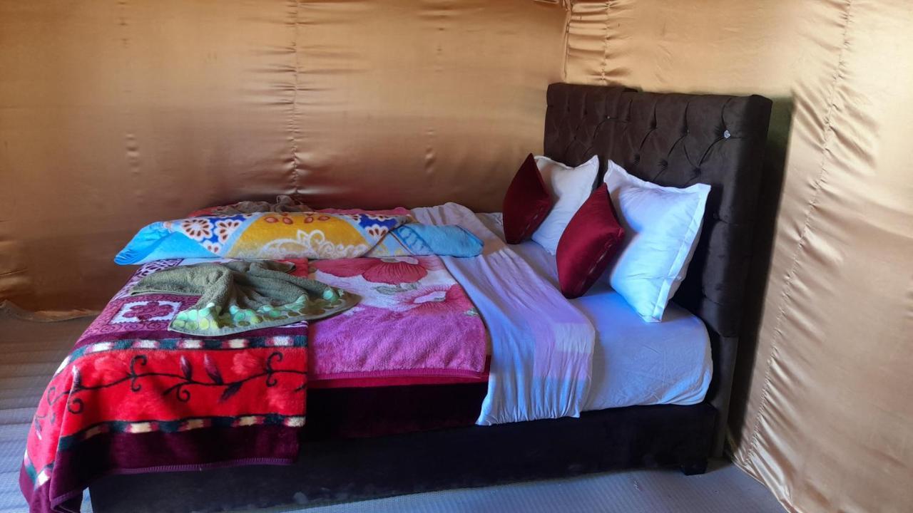 Luxury Trek Desert Camp Merzouga Ngoại thất bức ảnh
