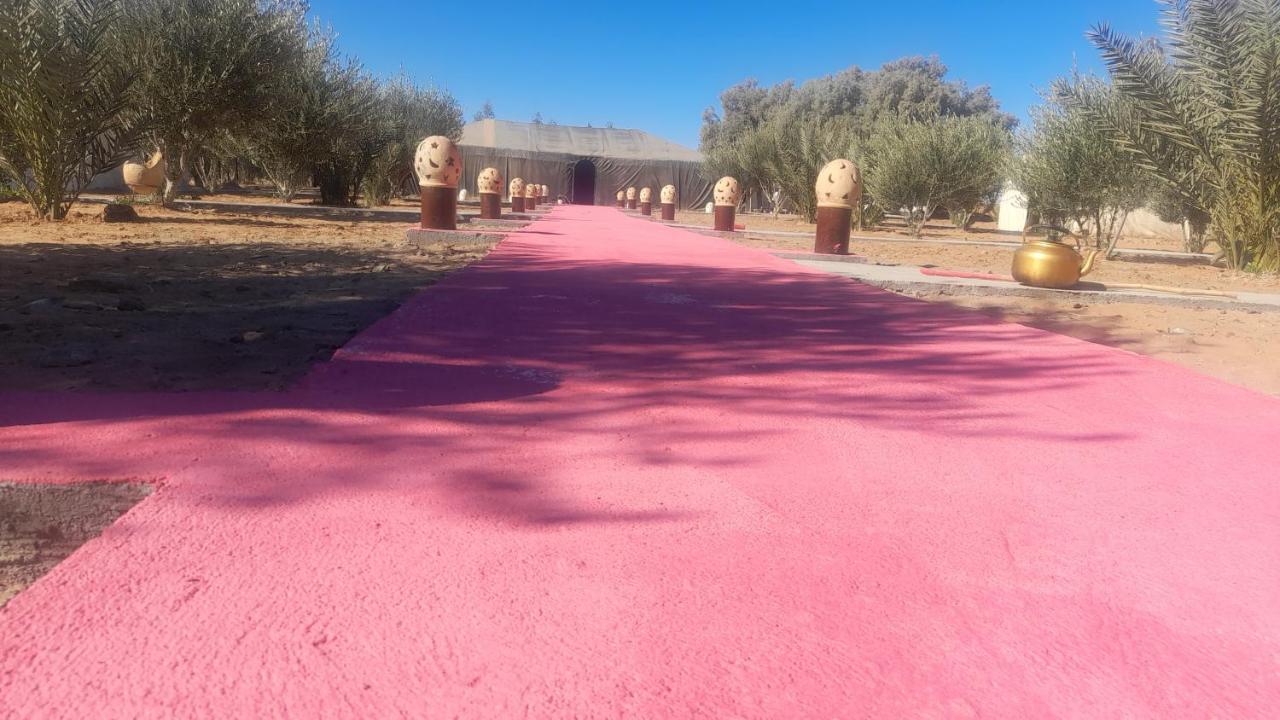 Luxury Trek Desert Camp Merzouga Ngoại thất bức ảnh