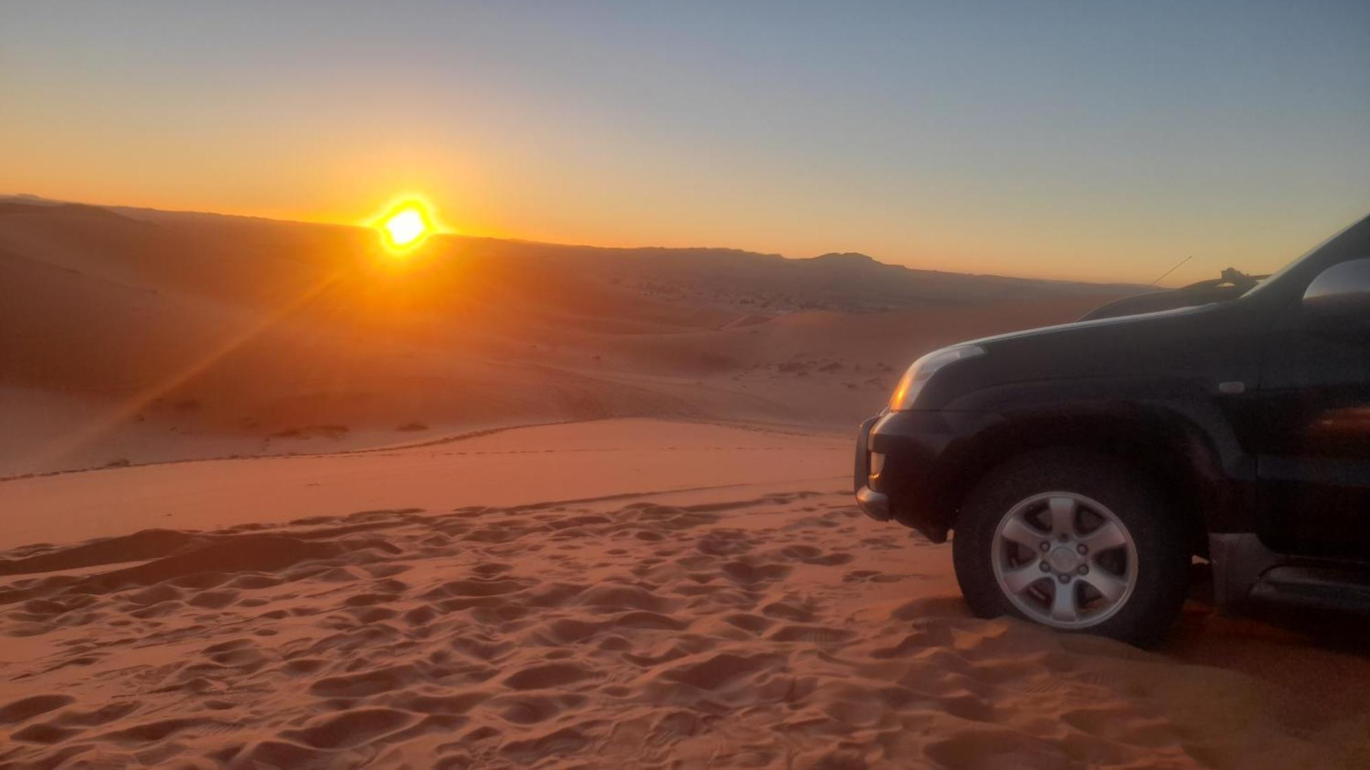 Luxury Trek Desert Camp Merzouga Ngoại thất bức ảnh