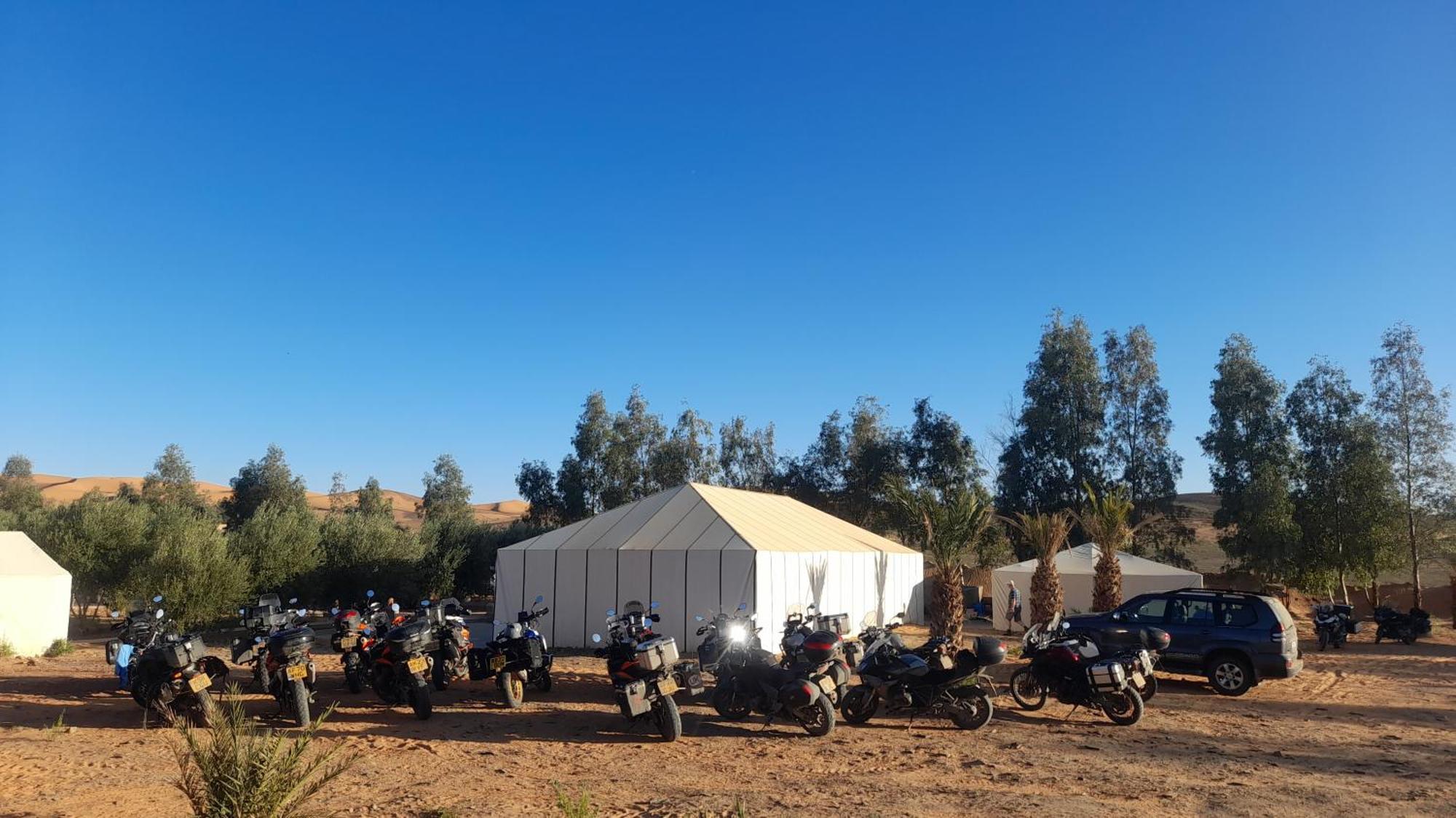 Luxury Trek Desert Camp Merzouga Ngoại thất bức ảnh
